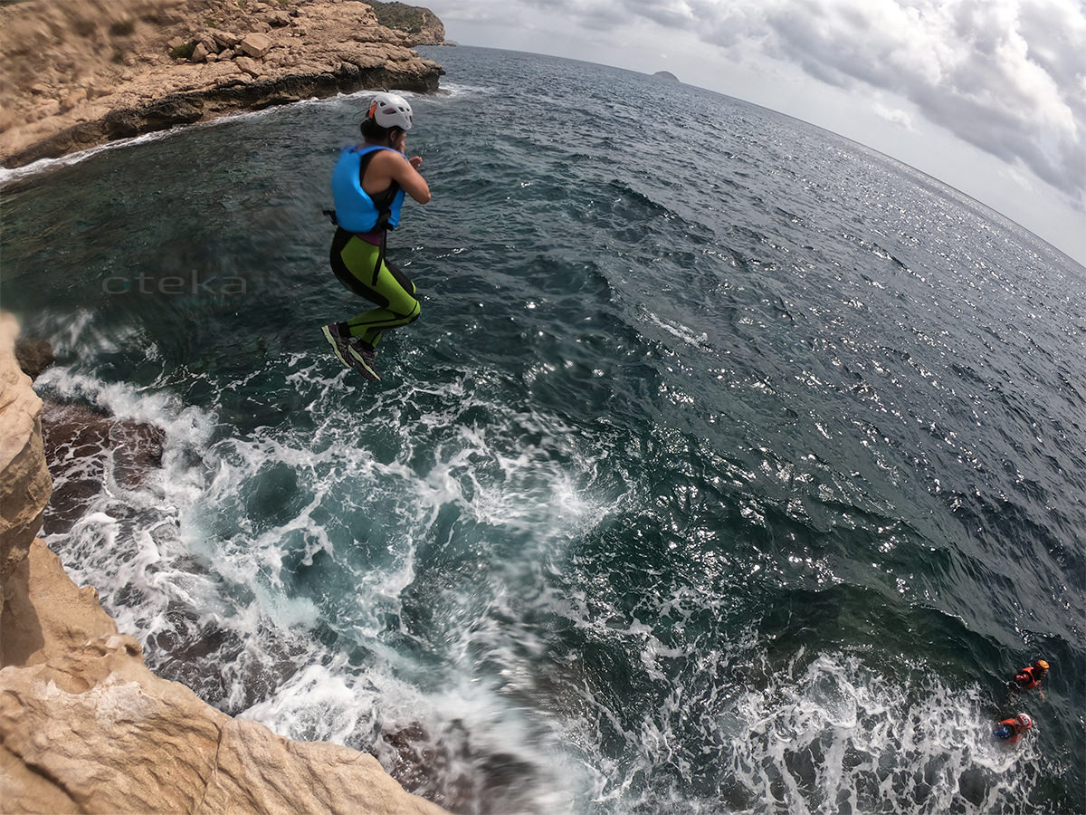 adrenalina coasteering mar alicante